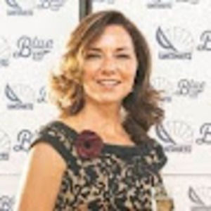 Meet your Posher, Rhea